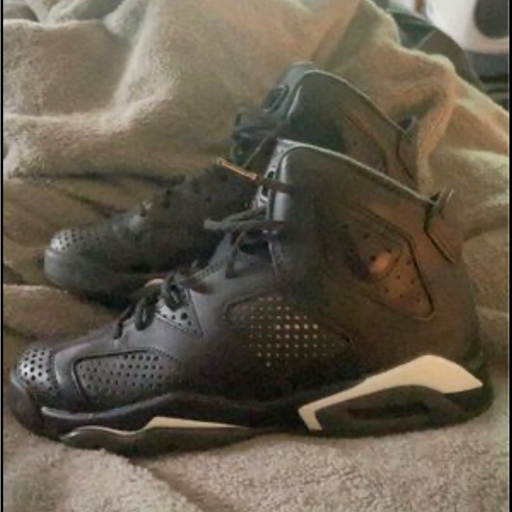 Jordan 6 Black Cat